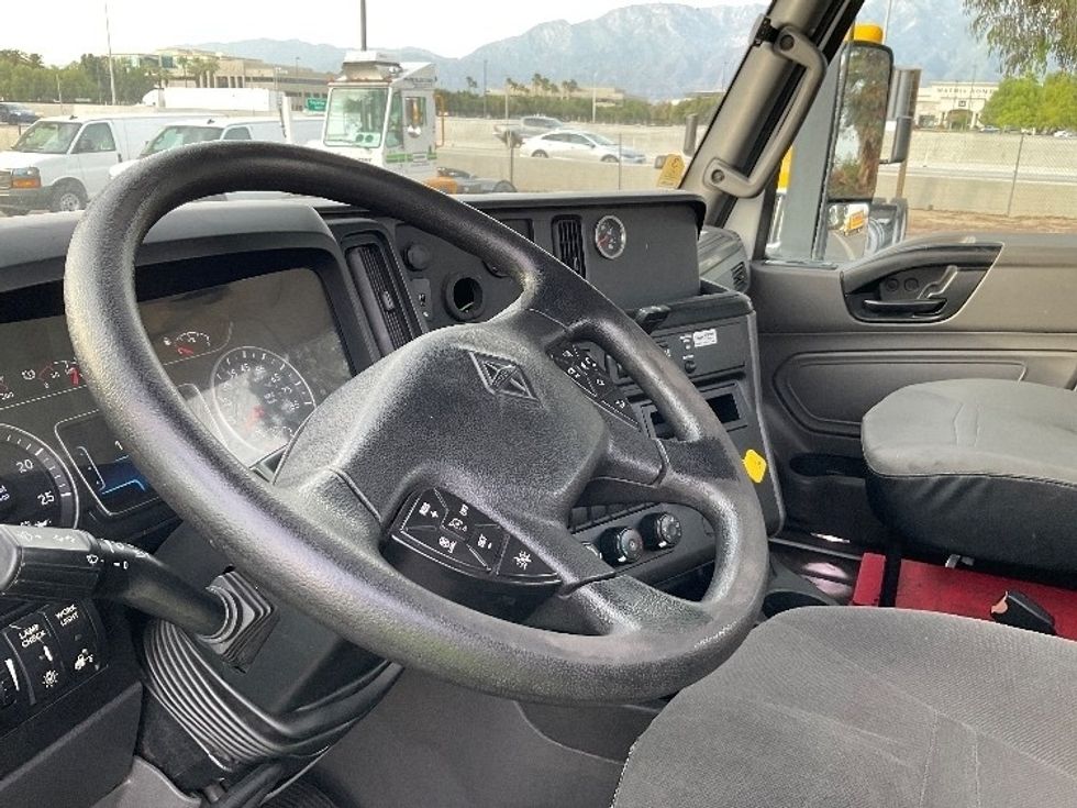 Day Cab Tractor-Heavy Duty Tractors-International-2020-RH613-Fresno-CA-264,074\n\t\tmiles-$ 21,500 - Image 10