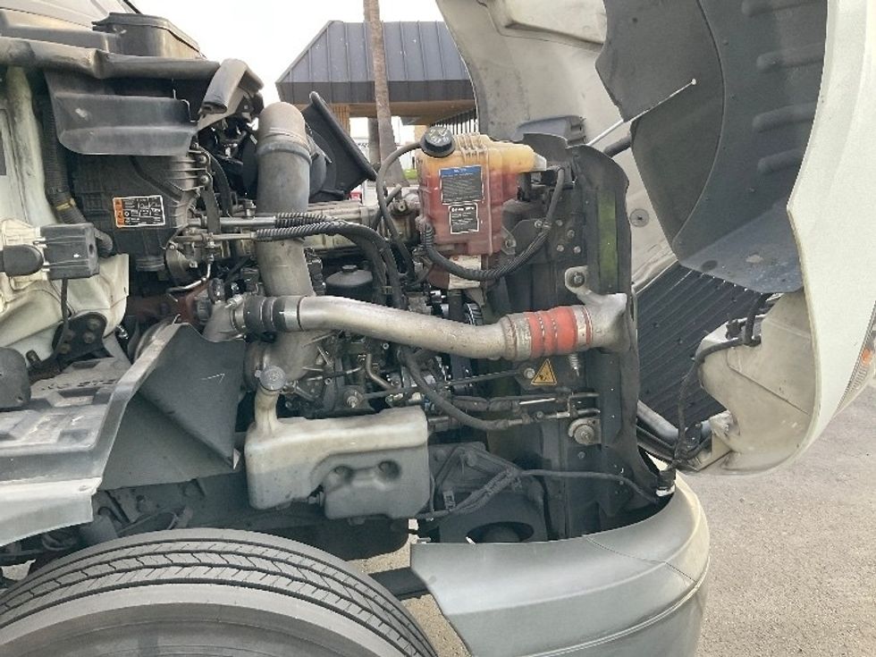 Day Cab Tractor-Heavy Duty Tractors-International-2020-RH613-Fresno-CA-264,074\n\t\tmiles-$ 21,500 - Image 14