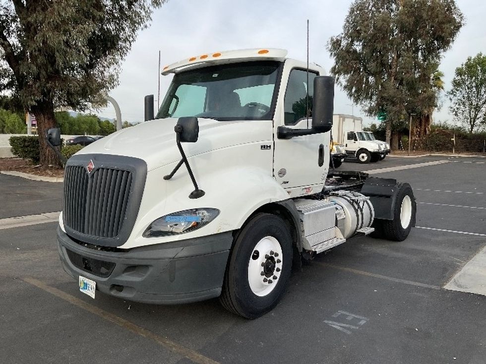 Day Cab Tractor-Heavy Duty Tractors-International-2020-RH613-Fresno-CA-264,074\n\t\tmiles-$ 21,500 - Image 3