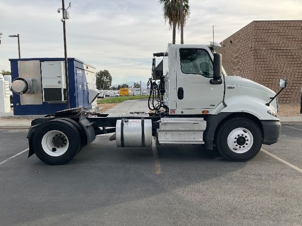 Day Cab Tractor-Heavy Duty Tractors-International-2020-RH613-Fresno-CA-264,074\n\t\tmiles-$ 21,500 - Image 8