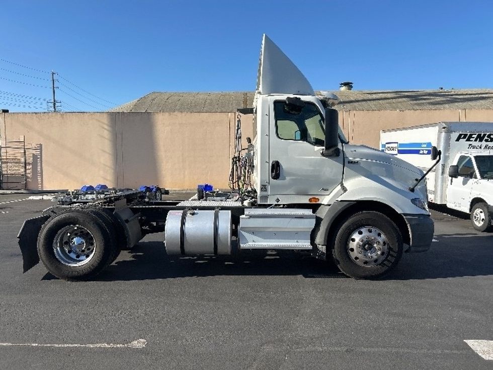 Day Cab Tractor-Heavy Duty Tractors-International-2020-RH613-Fresno-CA-368,459\n\t\tmiles-$ 21,250 - Image 8