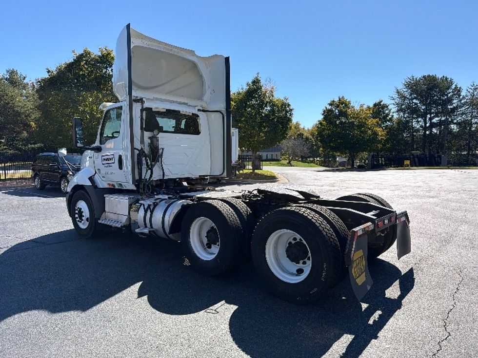 Day Cab Tractor-Heavy Duty Tractors-International-2020-RH613-Greensboro-NC-285,074\n\t\tmiles-$ 35,000 - Image 5