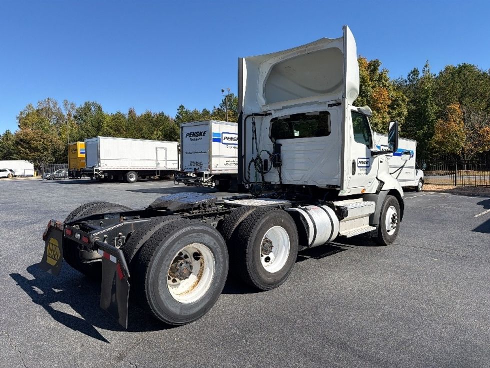 Day Cab Tractor-Heavy Duty Tractors-International-2020-RH613-Greensboro-NC-285,074\n\t\tmiles-$ 35,000 - Image 7