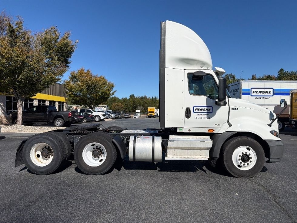 Day Cab Tractor-Heavy Duty Tractors-International-2020-RH613-Greensboro-NC-285,074\n\t\tmiles-$ 35,000 - Image 8