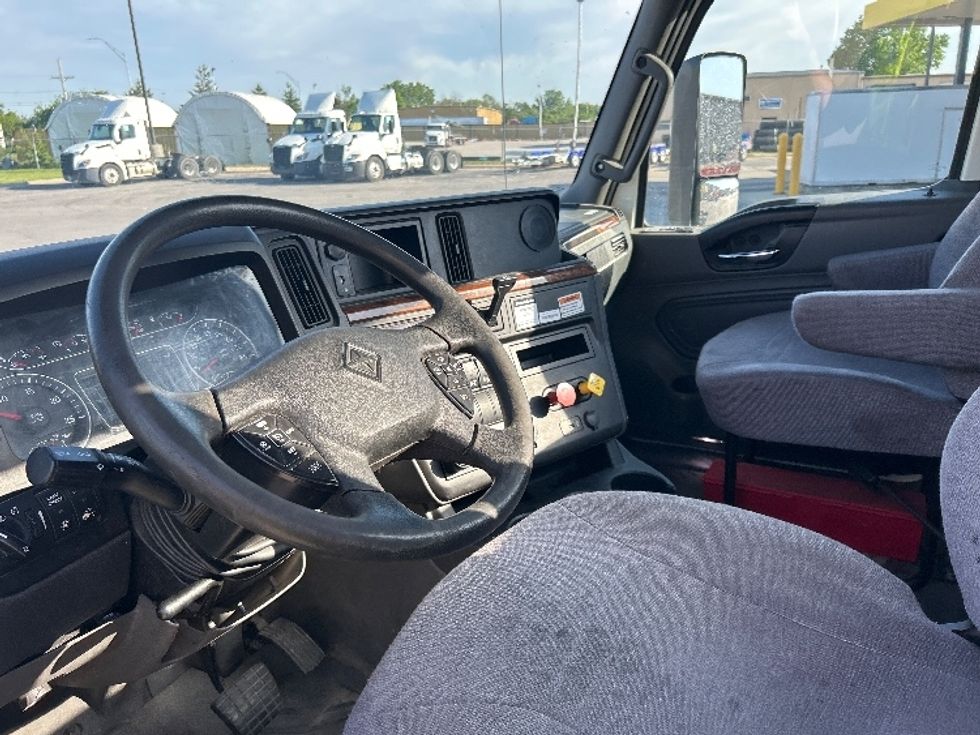 Day Cab Tractor-Heavy Duty Tractors-International-2020-RH613-Kansas City-MO-424,505\n\t\tmiles-$ 25,750 - Image 10