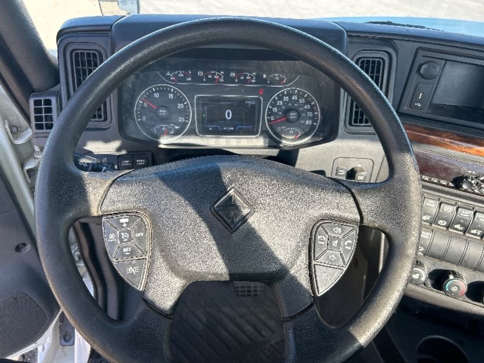 Day Cab Tractor-Heavy Duty Tractors-International-2020-RH613-Kansas City-MO-424,505\n\t\tmiles-$ 25,750 - Image 11