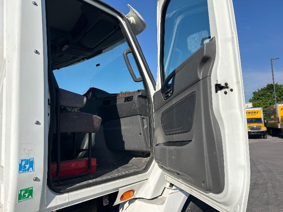 Day Cab Tractor-Heavy Duty Tractors-International-2020-RH613-Kansas City-MO-424,505\n\t\tmiles-$ 25,750 - Image 12