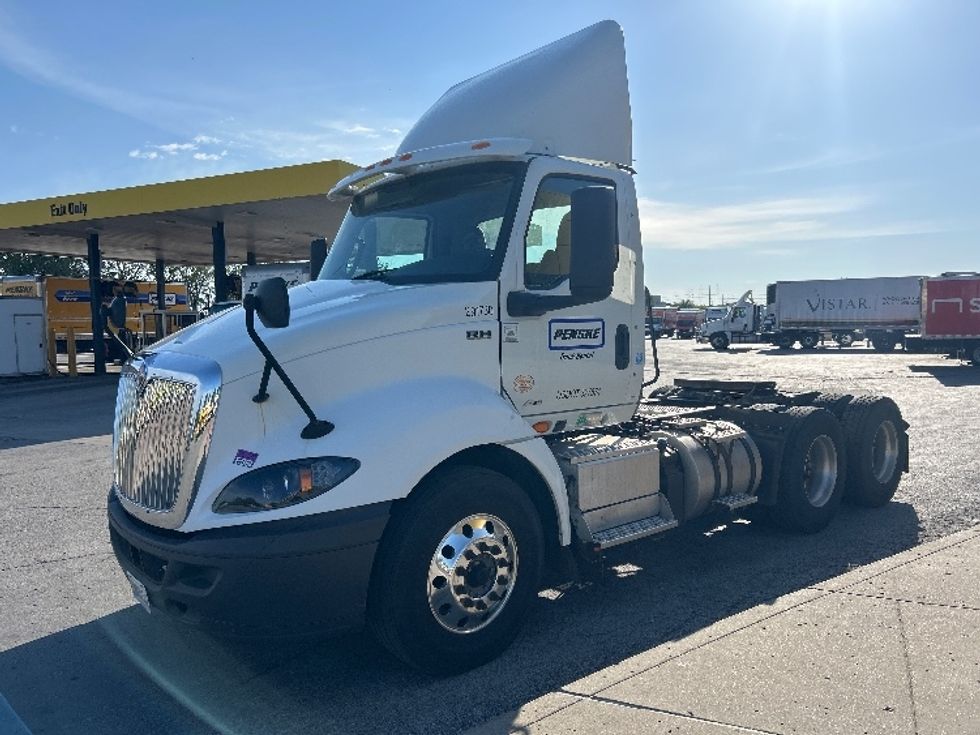 Day Cab Tractor-Heavy Duty Tractors-International-2020-RH613-Kansas City-MO-424,505\n\t\tmiles-$ 25,750 - Image 3