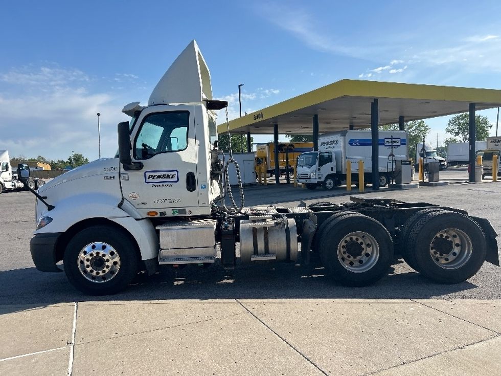 Day Cab Tractor-Heavy Duty Tractors-International-2020-RH613-Kansas City-MO-424,505\n\t\tmiles-$ 25,750 - Image 4