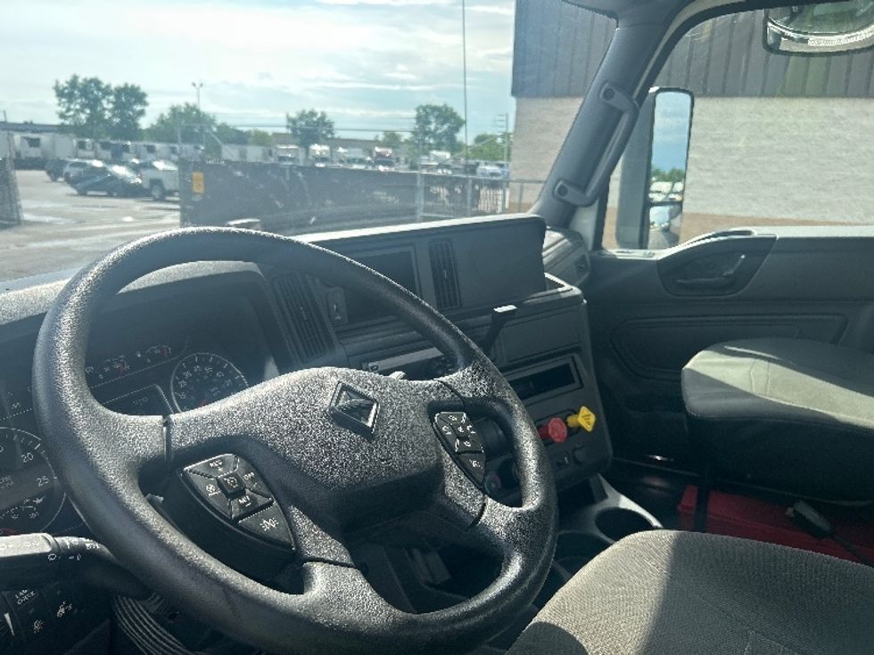 Day Cab Tractor-Heavy Duty Tractors-International-2020-RH613-La Porte-IN-203,652\n\t\tmiles-$ 31,500 - Image 10