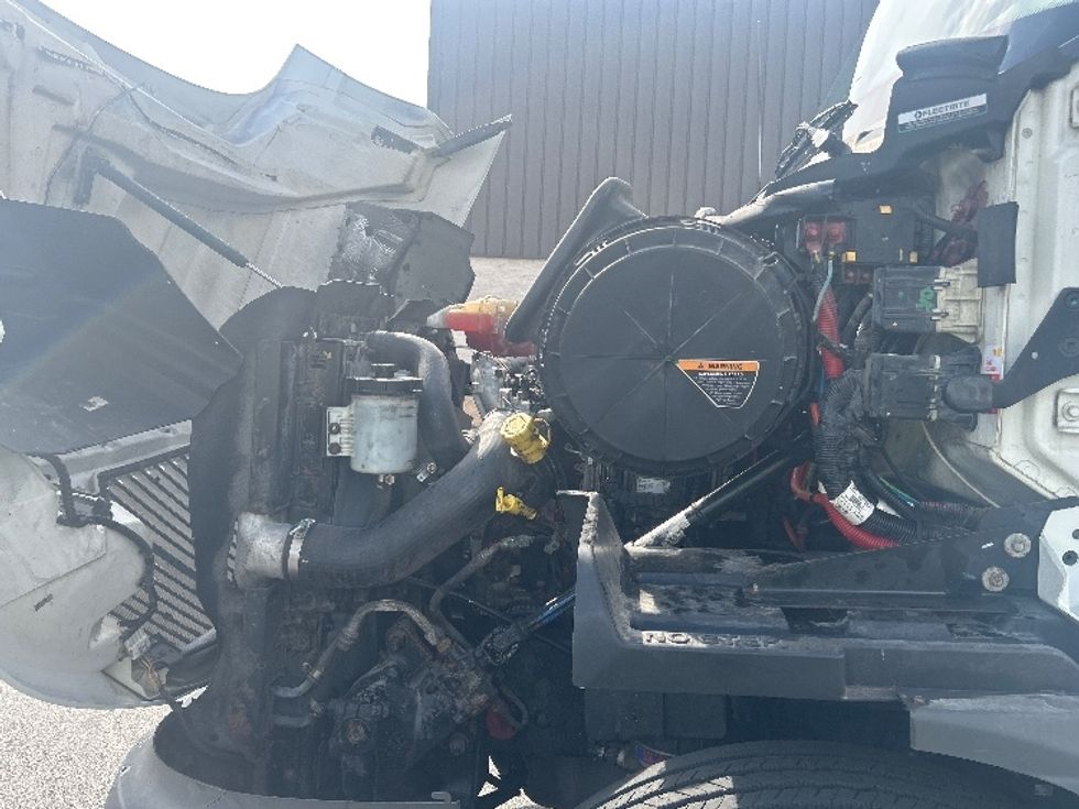 Day Cab Tractor-Heavy Duty Tractors-International-2020-RH613-La Porte-IN-203,652\n\t\tmiles-$ 31,500 - Image 16