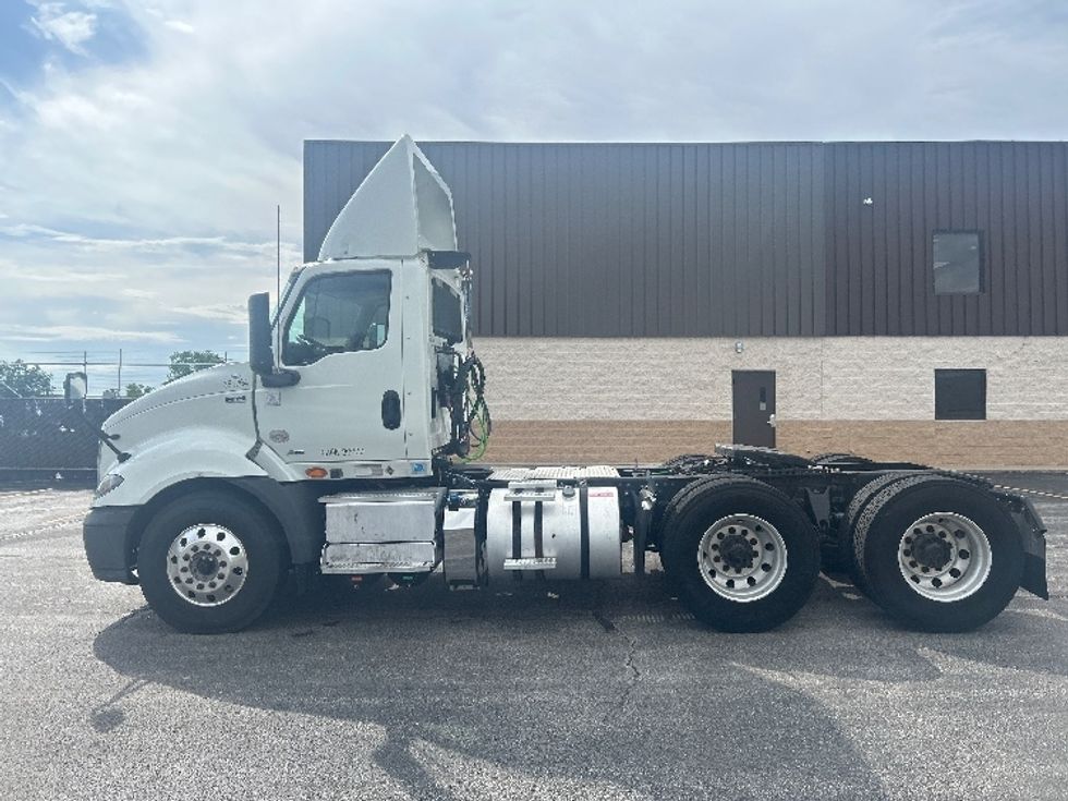 Day Cab Tractor-Heavy Duty Tractors-International-2020-RH613-La Porte-IN-203,652\n\t\tmiles-$ 31,500 - Image 4