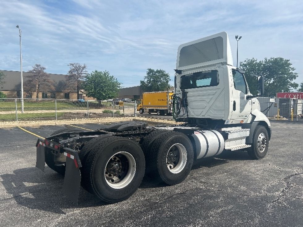 Day Cab Tractor-Heavy Duty Tractors-International-2020-RH613-La Porte-IN-203,652\n\t\tmiles-$ 31,500 - Image 7