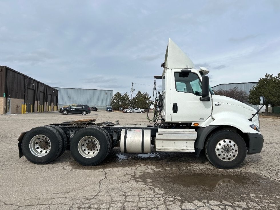 Day Cab Tractor-Heavy Duty Tractors-International-2020-RH613-Lansing-MI-386,863\n\t\tmiles-$ 25,250 - Image 8