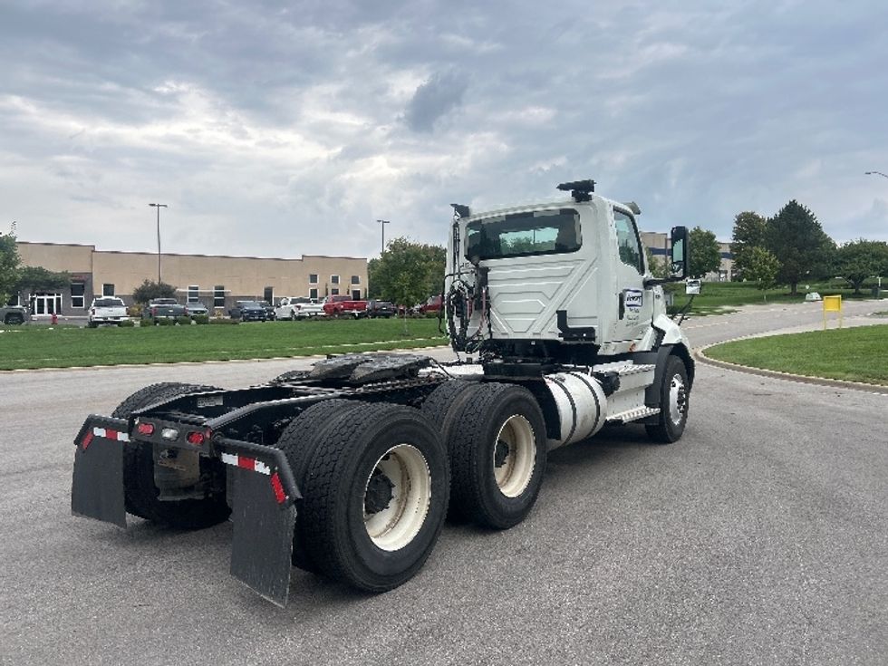 Day Cab Tractor-Heavy Duty Tractors-International-2020-RH613-Lenexa-KS-185,795\n\t\tmiles-$ 34,500 - Image 7