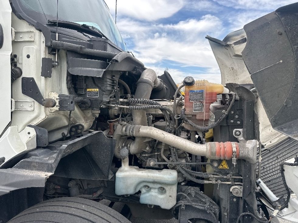 Day Cab Tractor-Heavy Duty Tractors-International-2020-RH613-Medford-OR-224,052\n\t\tmiles-$ 32,000 - Image 15