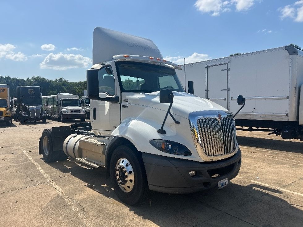 Day Cab Tractor-Heavy Duty Tractors-International-2020-RH613-Memphis-TN-78,737\n\t\tmiles-$ 21,000 - Image 1