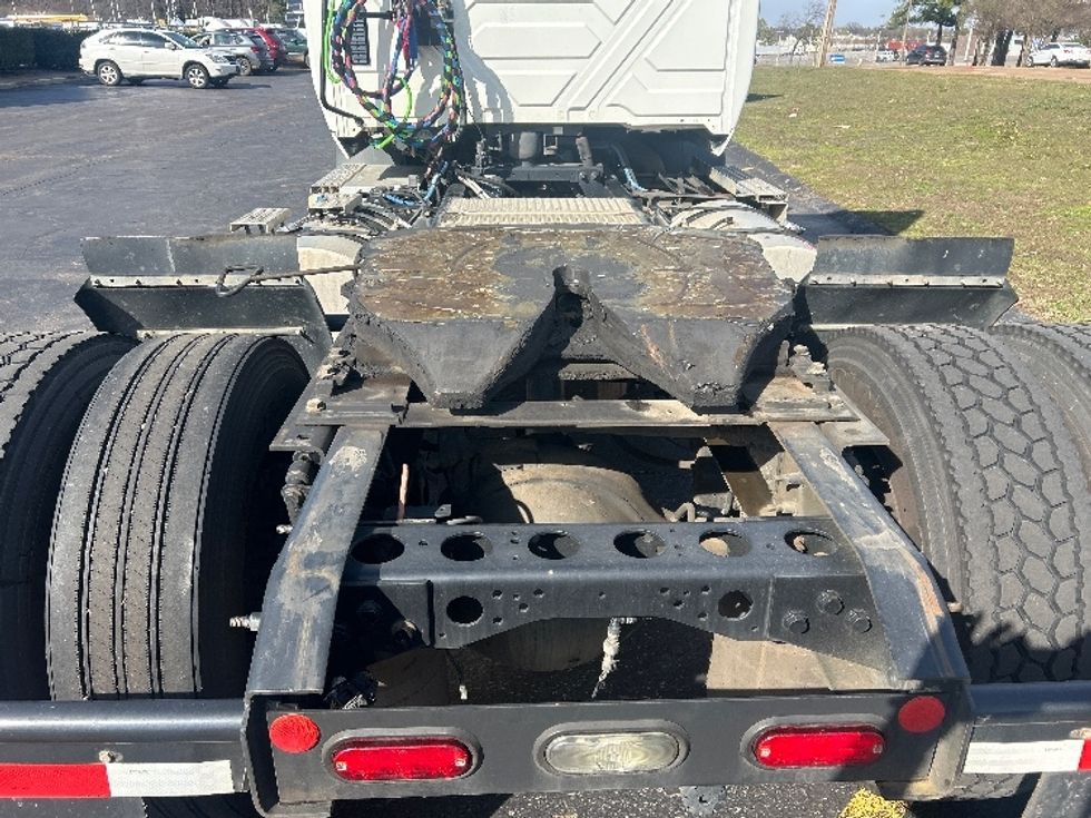 Day Cab Tractor-Heavy Duty Tractors-International-2020-RH613-Memphis-TN-78,737\n\t\tmiles-$ 21,250 - Image 6