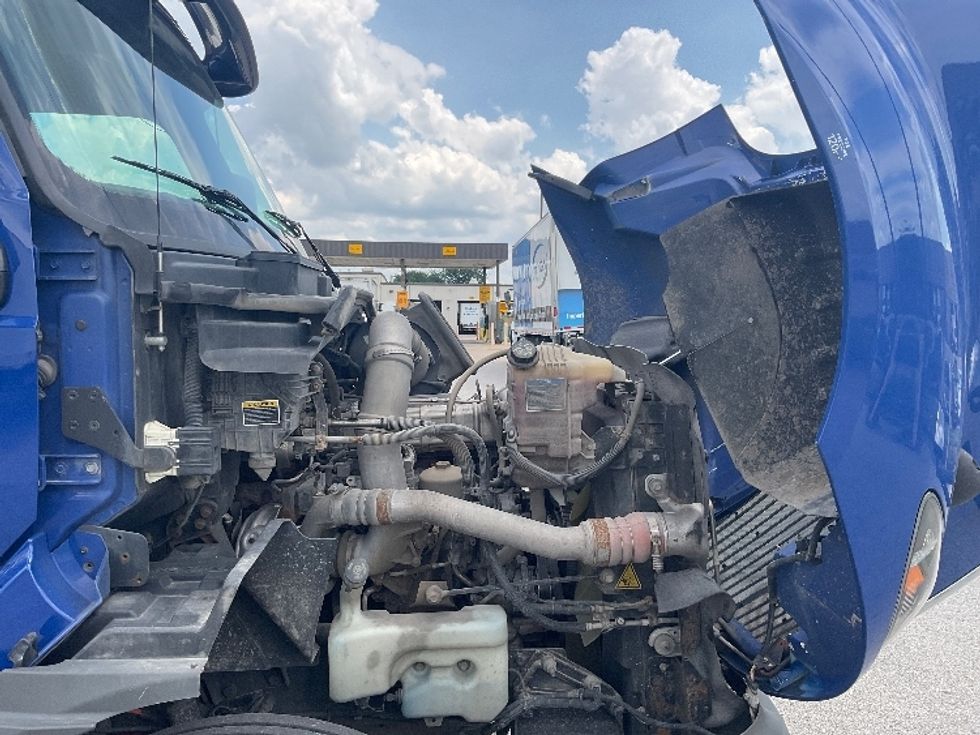 Day Cab Tractor-Heavy Duty Tractors-International-2020-RH613-Moberly-MO-331,304\n\t\tmiles-$ 31,000 - Image 15