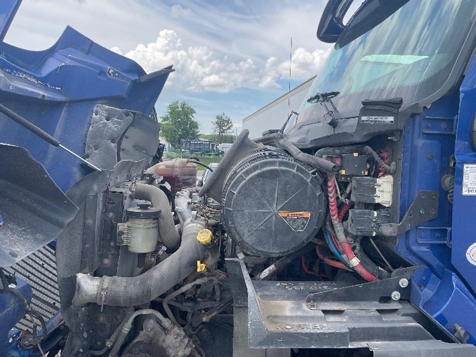 Day Cab Tractor-Heavy Duty Tractors-International-2020-RH613-Moberly-MO-331,304\n\t\tmiles-$ 31,000 - Image 16