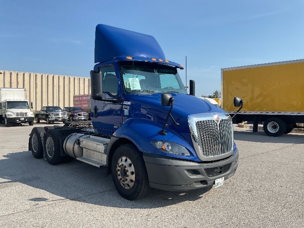 Day Cab Tractor-Heavy Duty Tractors-International-2020-RH613-Moberly-MO-348,386\n\t\tmiles-$ 30,000 - Image 1