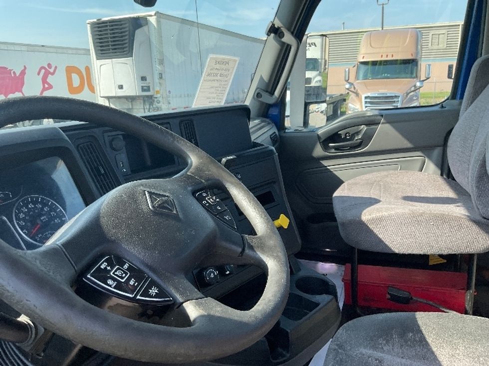 Day Cab Tractor-Heavy Duty Tractors-International-2020-RH613-Moberly-MO-348,386\n\t\tmiles-$ 30,000 - Image 10