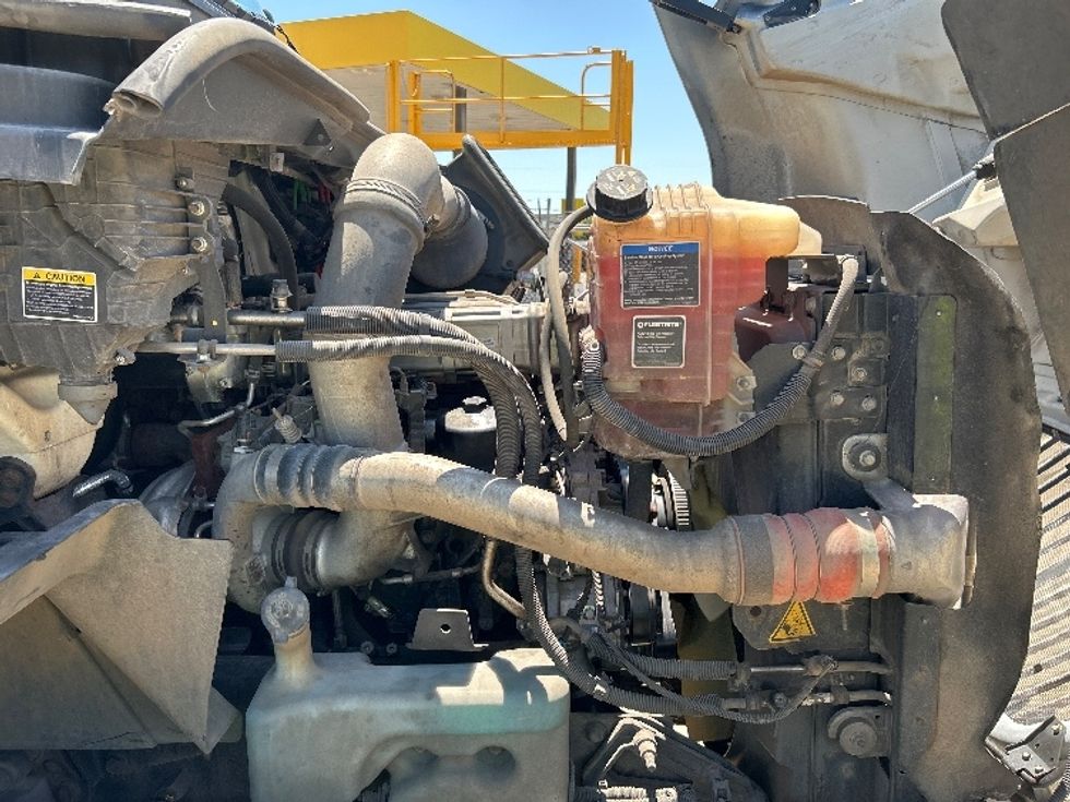 Day Cab Tractor-Heavy Duty Tractors-International-2020-RH613-Oklahoma City-OK-171,510\n\t\tmiles-$ 33,500 - Image 16