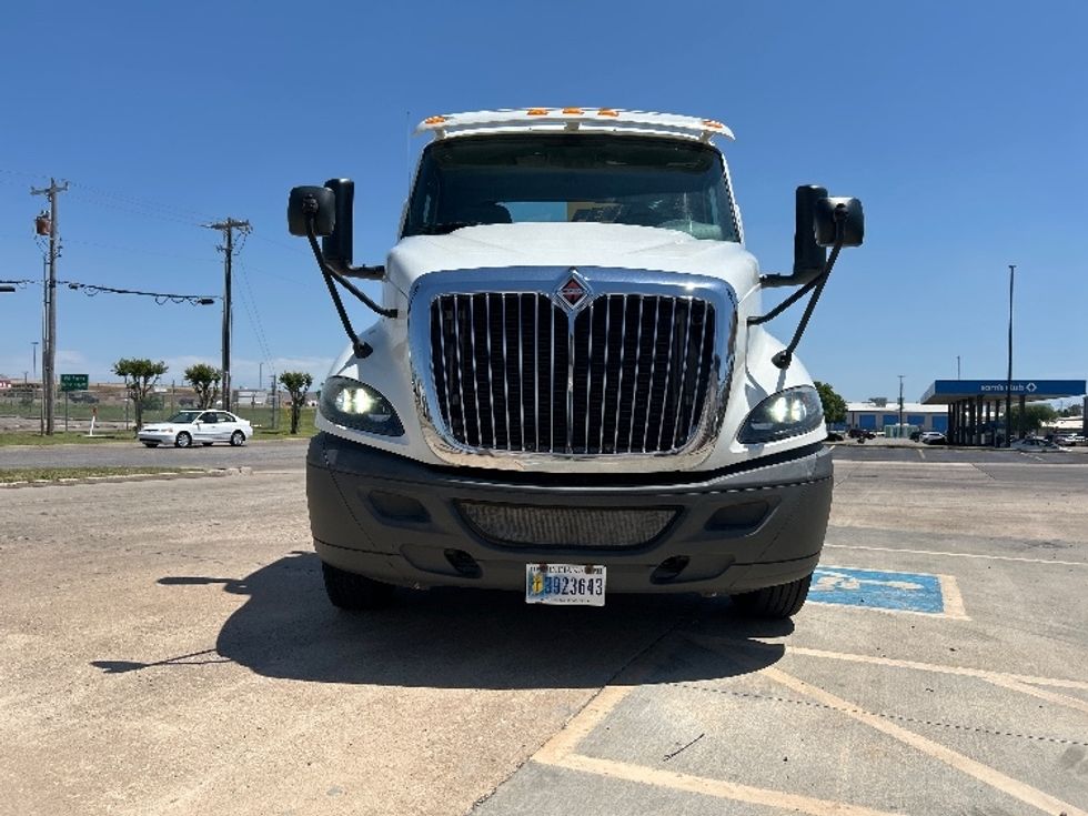 Day Cab Tractor-Heavy Duty Tractors-International-2020-RH613-Oklahoma City-OK-171,510\n\t\tmiles-$ 33,500 - Image 2