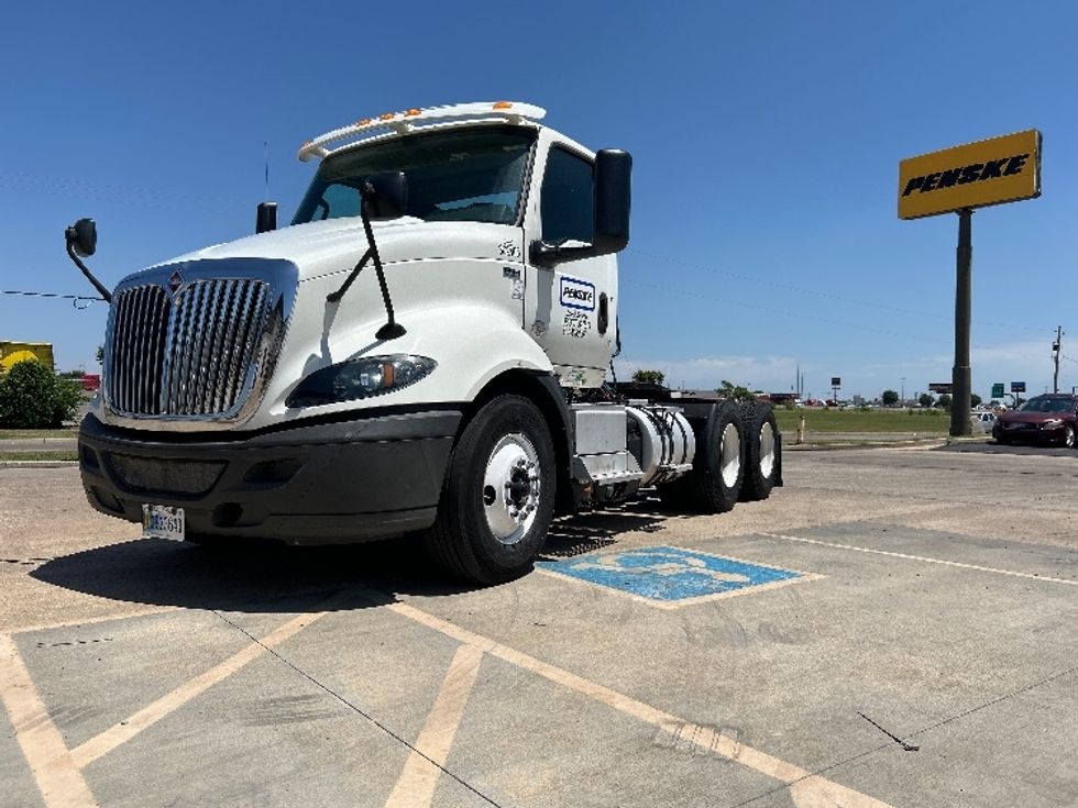 Day Cab Tractor-Heavy Duty Tractors-International-2020-RH613-Oklahoma City-OK-171,510\n\t\tmiles-$ 33,500 - Image 3