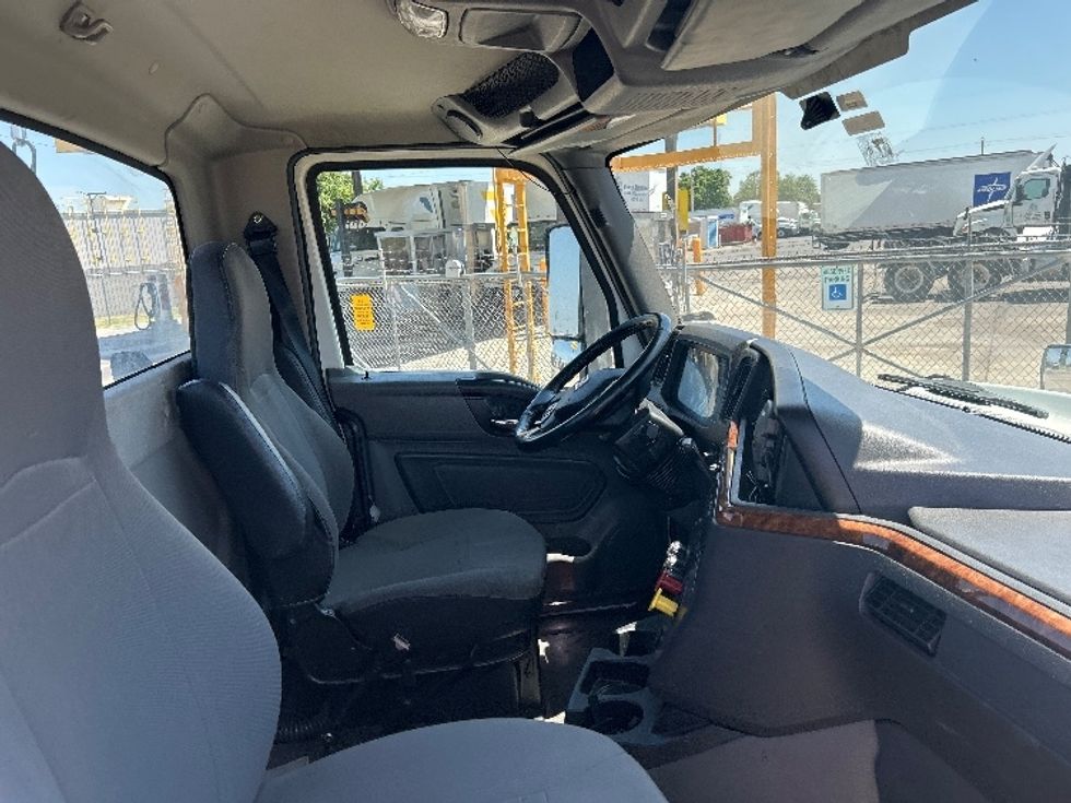 Day Cab Tractor-Heavy Duty Tractors-International-2020-RH613-Oklahoma City-OK-172,025\n\t\tmiles-$ 33,000 - Image 14