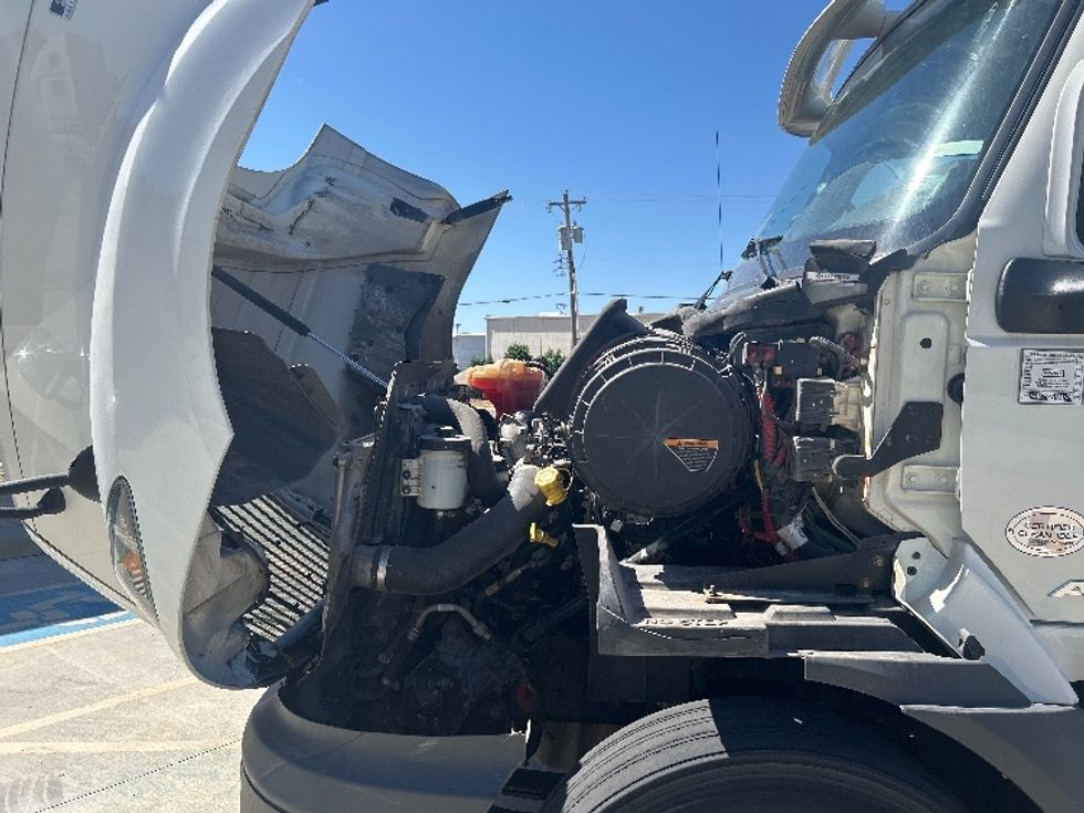 Day Cab Tractor-Heavy Duty Tractors-International-2020-RH613-Oklahoma City-OK-172,025\n\t\tmiles-$ 33,000 - Image 16