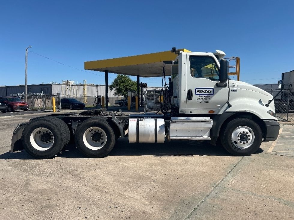 Day Cab Tractor-Heavy Duty Tractors-International-2020-RH613-Oklahoma City-OK-172,025\n\t\tmiles-$ 33,000 - Image 8