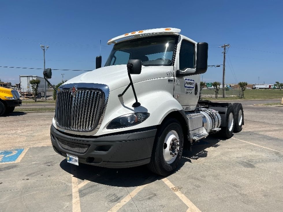 Day Cab Tractor-Heavy Duty Tractors-International-2020-RH613-Oklahoma City-OK-200,105\n\t\tmiles-$ 32,750 - Image 3