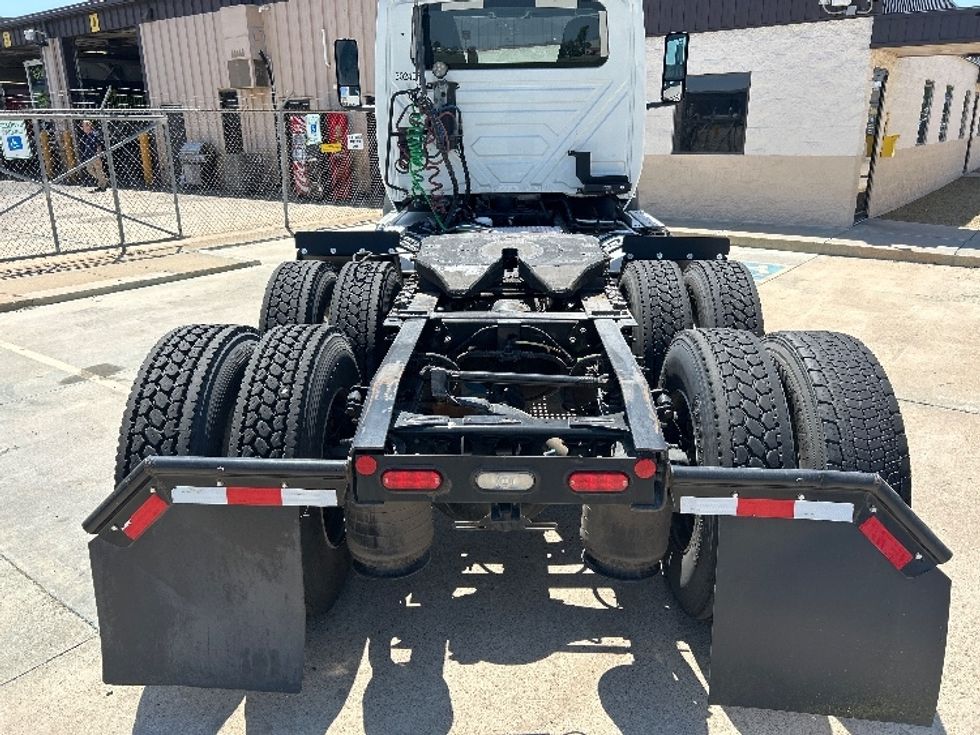 Day Cab Tractor-Heavy Duty Tractors-International-2020-RH613-Oklahoma City-OK-200,105\n\t\tmiles-$ 32,750 - Image 6