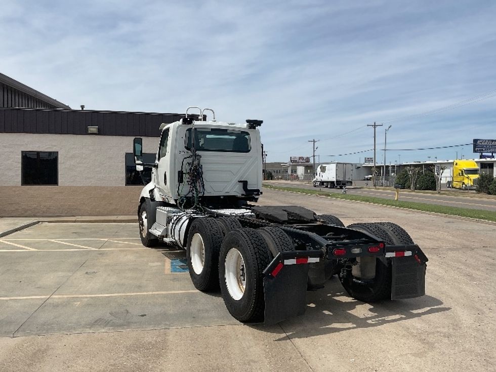 Day Cab Tractor-Heavy Duty Tractors-International-2020-RH613-Oklahoma City-OK-255,102\n\t\tmiles-$ 33,750 - Image 5