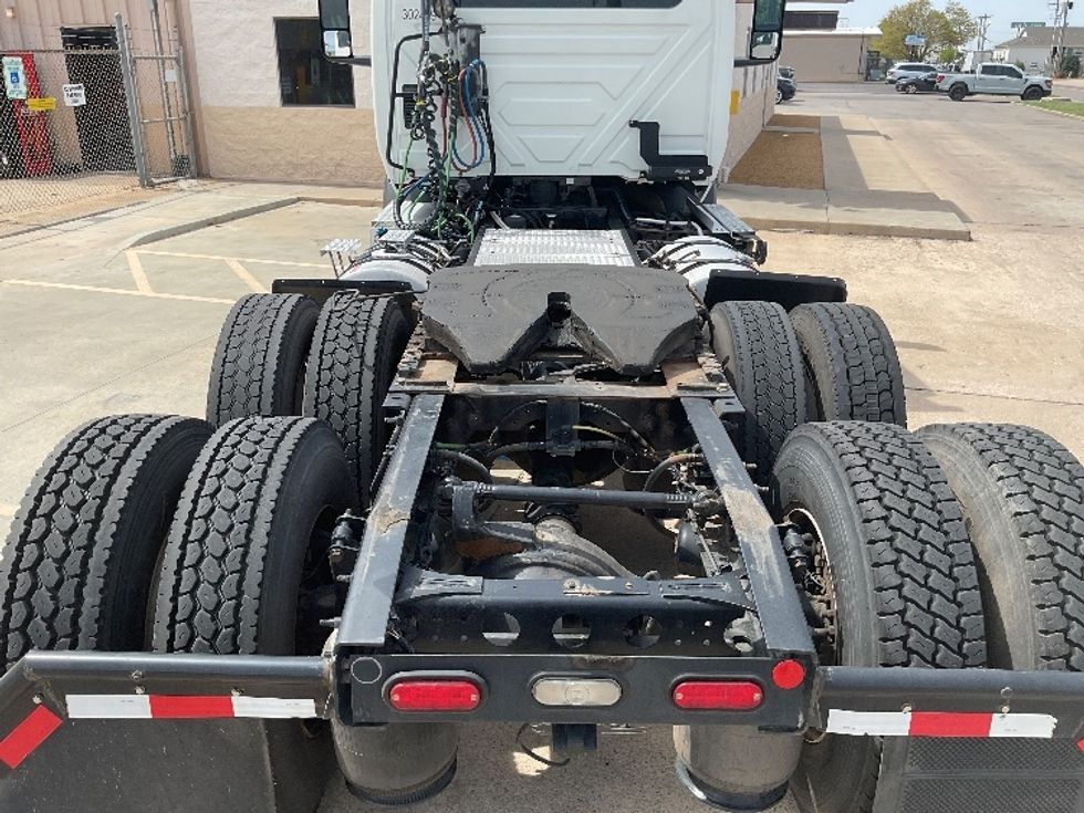 Day Cab Tractor-Heavy Duty Tractors-International-2020-RH613-Oklahoma City-OK-255,102\n\t\tmiles-$ 33,750 - Image 6
