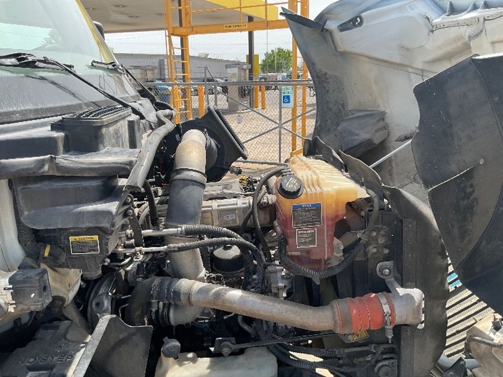 Day Cab Tractor-Heavy Duty Tractors-International-2020-RH613-Oklahoma City-OK-314,979\n\t\tmiles-$ 30,500 - Image 15