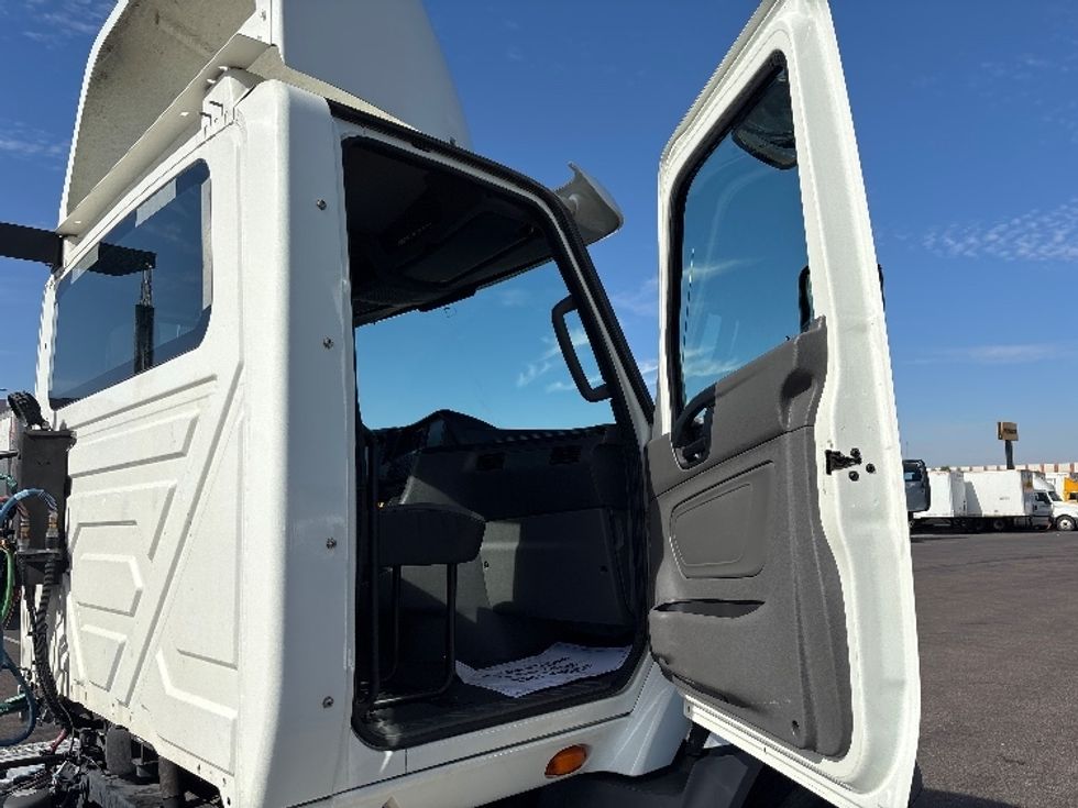 Day Cab Tractor-Heavy Duty Tractors-International-2020-RH613-Phoenix-AZ-153,923\n\t\tmiles-$ 26,500 - Image 13