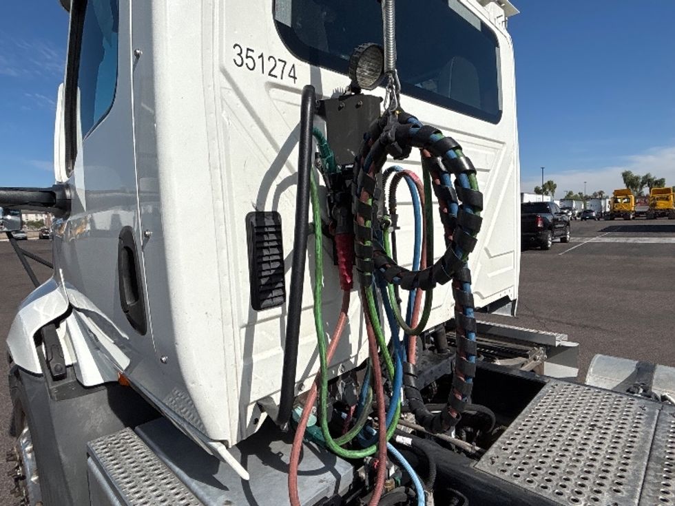 Day Cab Tractor-Heavy Duty Tractors-International-2020-RH613-Phoenix-AZ-153,923\n\t\tmiles-$ 26,500 - Image 17