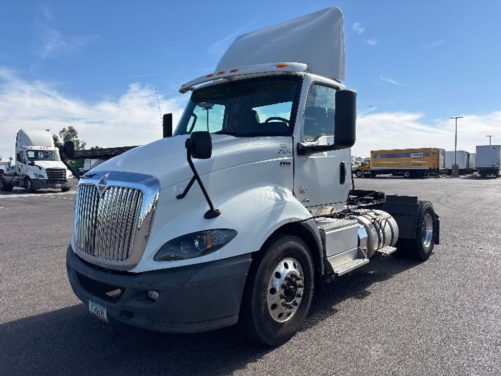 Day Cab Tractor-Heavy Duty Tractors-International-2020-RH613-Phoenix-AZ-153,923\n\t\tmiles-$ 26,500 - Image 3