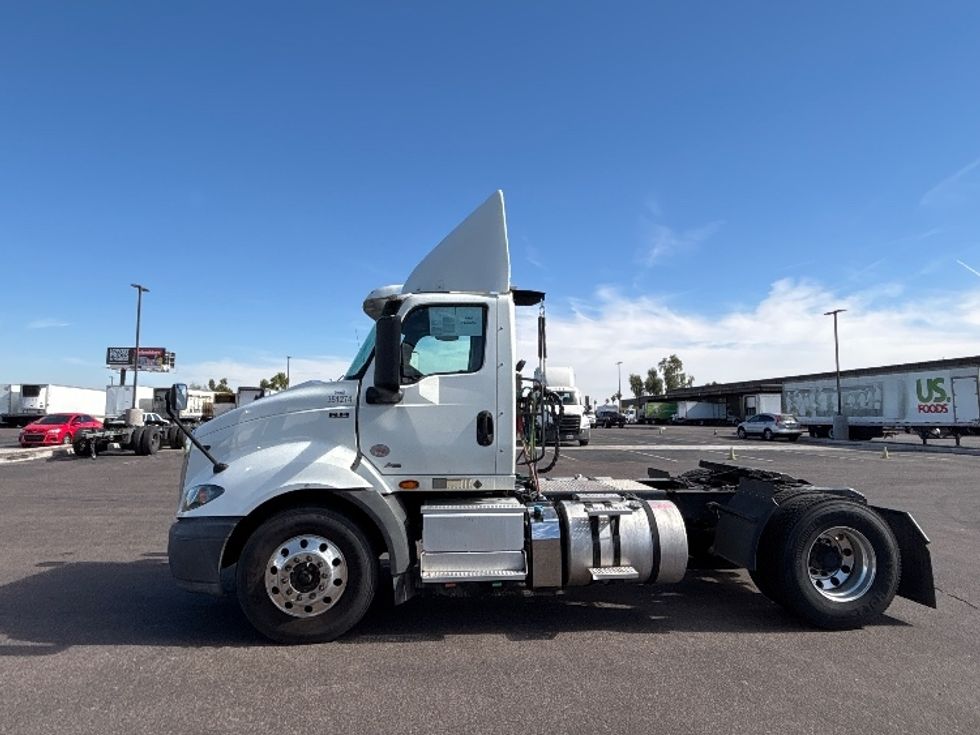 Day Cab Tractor-Heavy Duty Tractors-International-2020-RH613-Phoenix-AZ-153,923\n\t\tmiles-$ 26,500 - Image 4