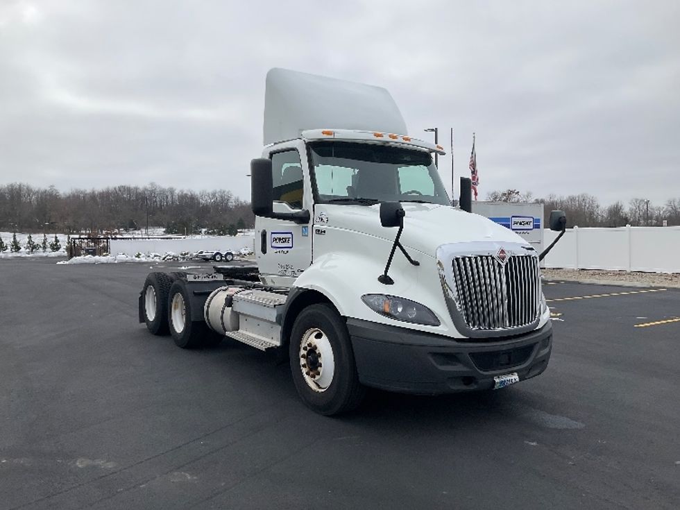 Day Cab Tractor-Heavy Duty Tractors-International-2020-RH613-Piqua-OH-470,442\n\t\tmiles-$ 24,750 - Image 1
