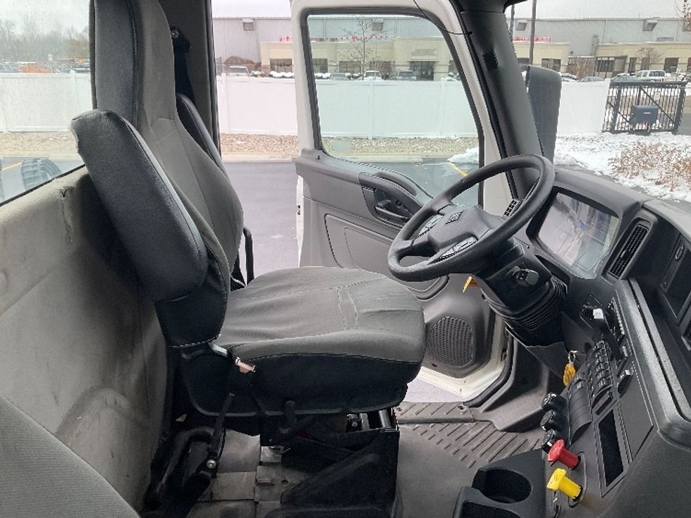Day Cab Tractor-Heavy Duty Tractors-International-2020-RH613-Piqua-OH-470,442\n\t\tmiles-$ 24,750 - Image 14