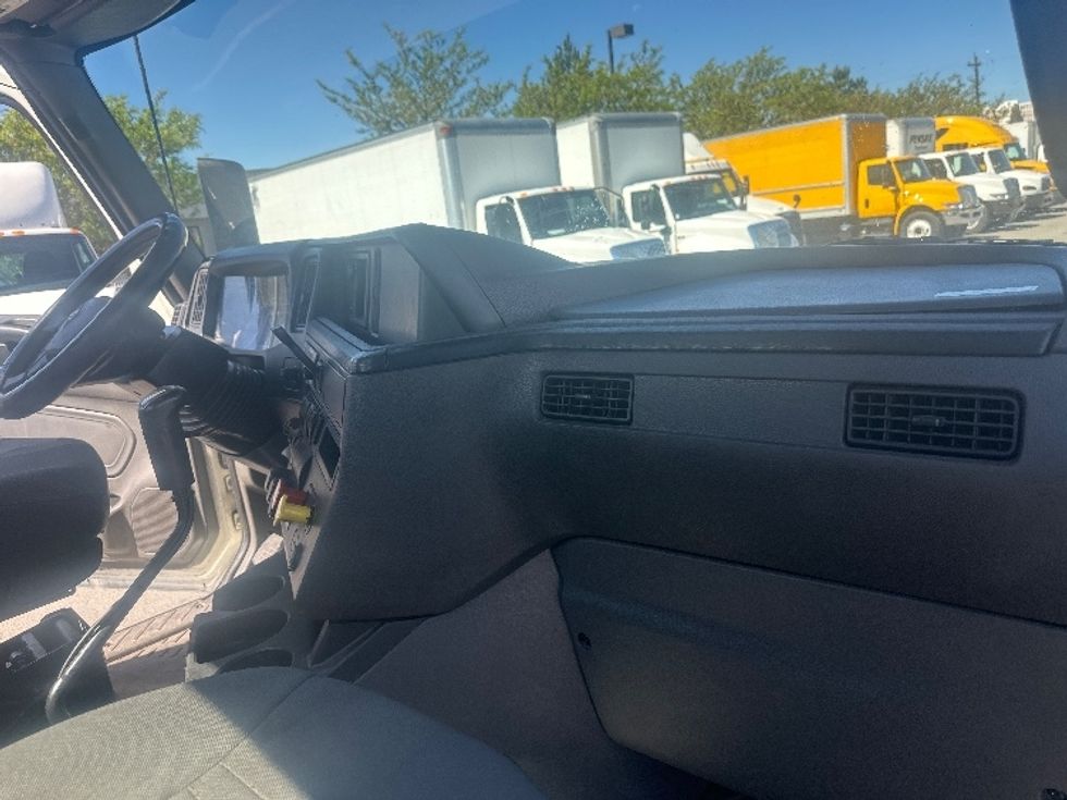 Day Cab Tractor-Heavy Duty Tractors-International-2020-RH613-Rothschild-WI-269,698\n\t\tmiles-$ 29,250 - Image 13