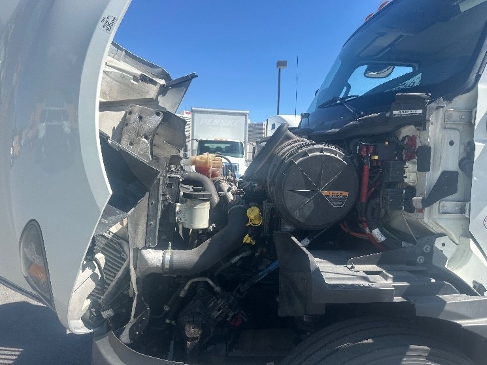 Day Cab Tractor-Heavy Duty Tractors-International-2020-RH613-Rothschild-WI-269,698\n\t\tmiles-$ 29,250 - Image 16