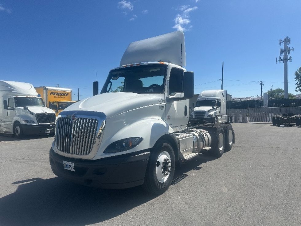 Day Cab Tractor-Heavy Duty Tractors-International-2020-RH613-Rothschild-WI-269,698\n\t\tmiles-$ 29,250 - Image 3