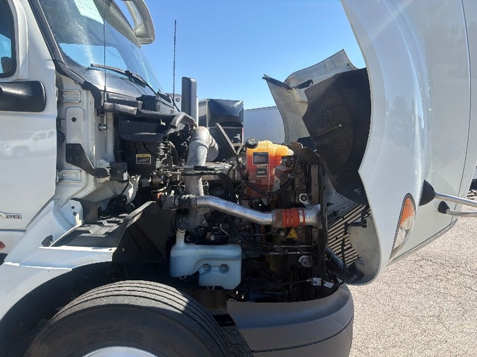 Day Cab Tractor-Heavy Duty Tractors-International-2020-RH613-Saginaw-MI-85,003\n\t\tmiles-$ 27,250 - Image 15