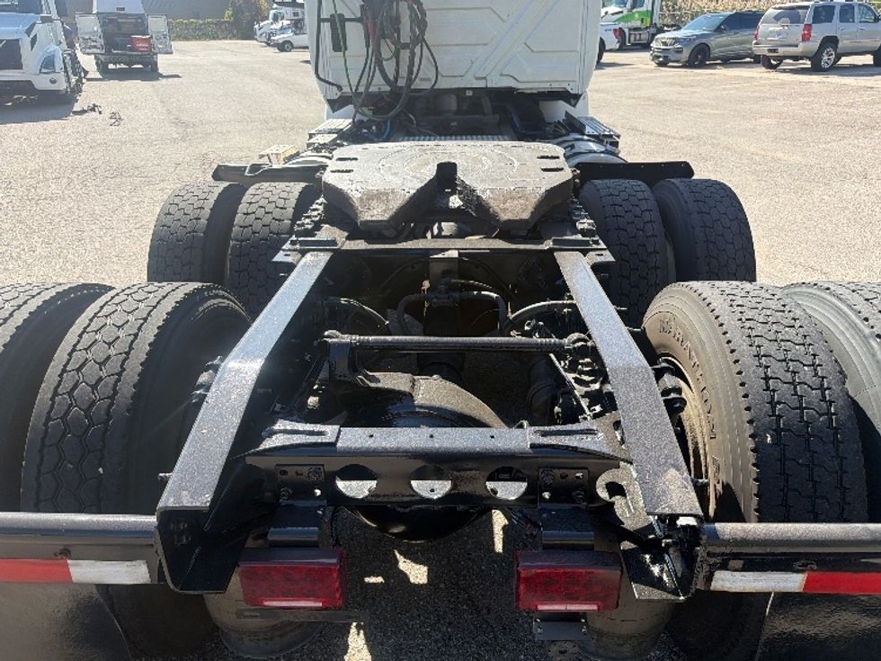 Day Cab Tractor-Heavy Duty Tractors-International-2020-RH613-Saginaw-MI-85,003\n\t\tmiles-$ 27,250 - Image 6
