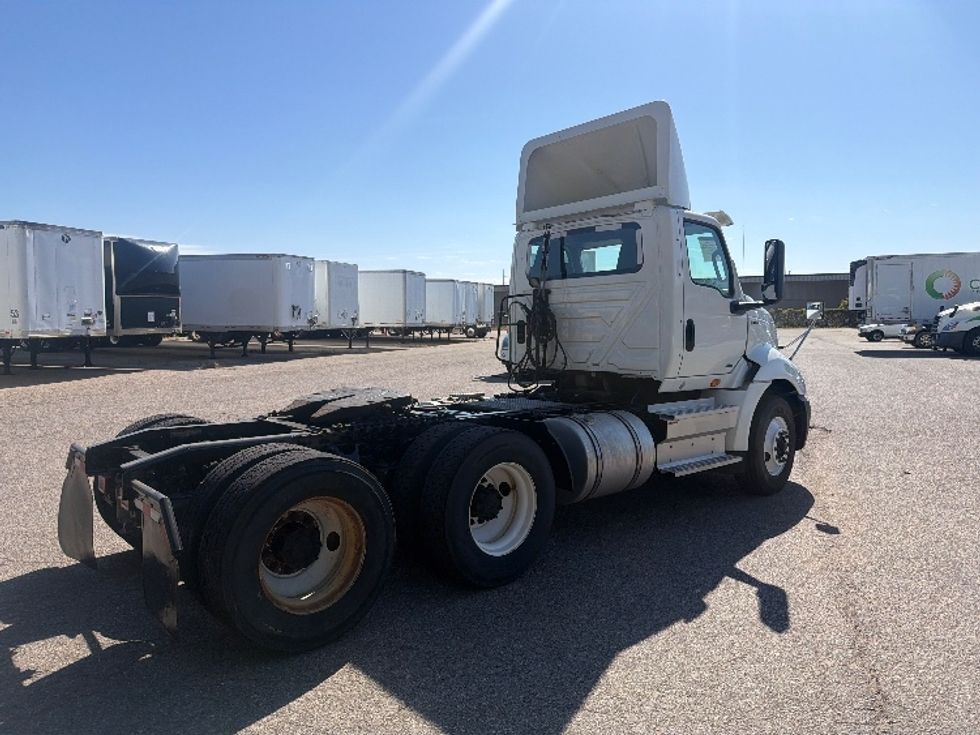 Day Cab Tractor-Heavy Duty Tractors-International-2020-RH613-Saginaw-MI-85,003\n\t\tmiles-$ 27,250 - Image 7
