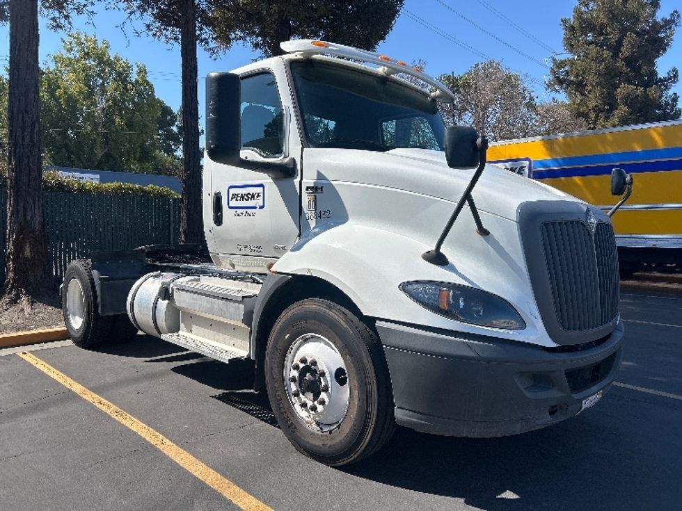 Day Cab Tractor-Heavy Duty Tractors-International-2020-RH613-Santa Clara-CA-244,981\n\t\tmiles-$ 22,500 - Image 1